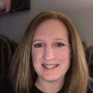 Meet your Posher, Courtney